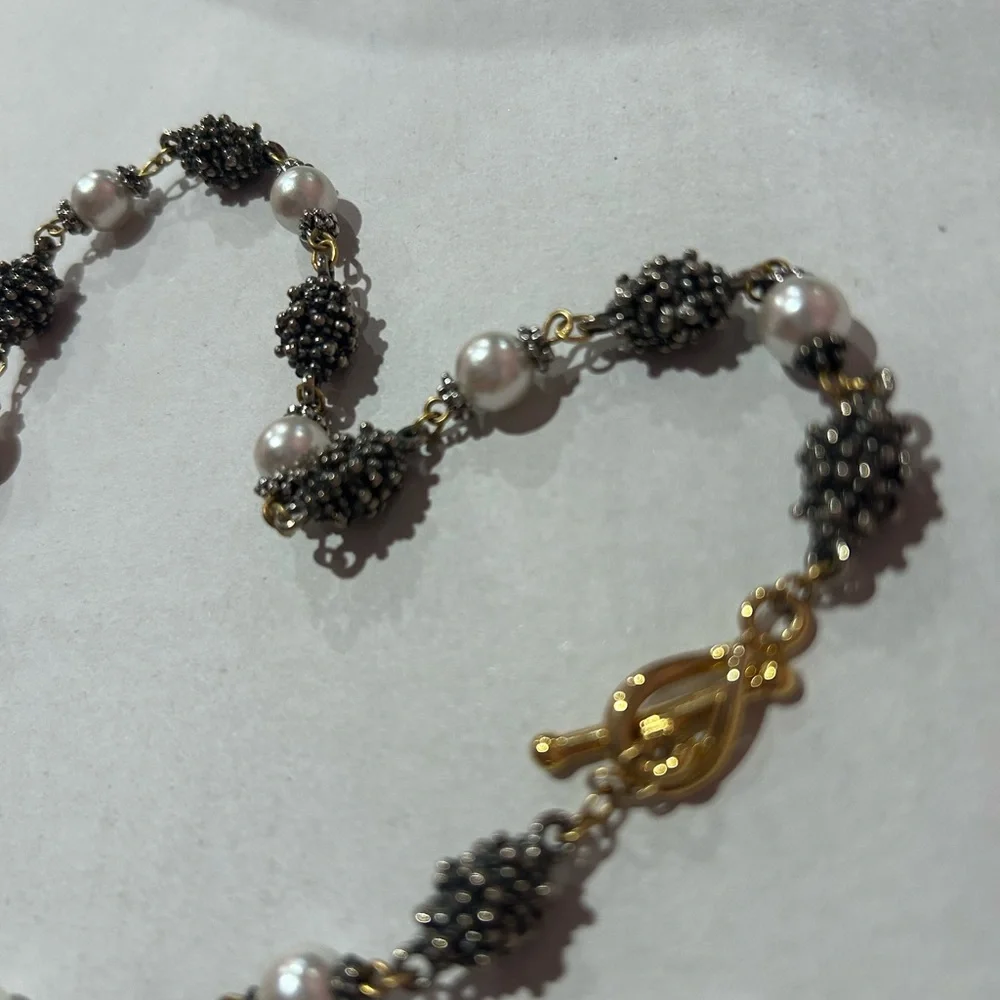 Vintage Necklace - Picture 2 of 7